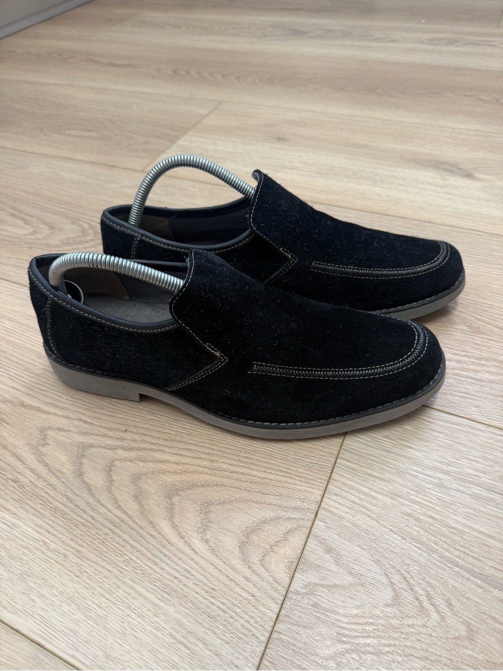 Hush Puppies Earl Black Suede Slip-On Loafers Men’s 8